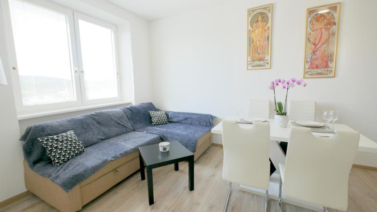Apartman U Louckeho Klastera 2 Plus Kk Зноймо Екстер'єр фото